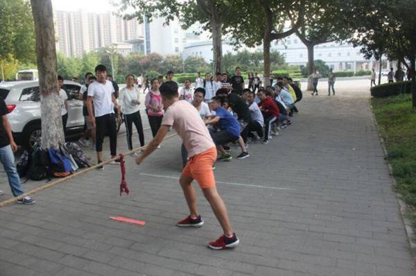 说明: http://zhixing.xaut.edu.cn/__local/7/8F/0A/32ABC83DEE307E1DC0ACE2BF45B_E33D37ED_10ABD.jpg